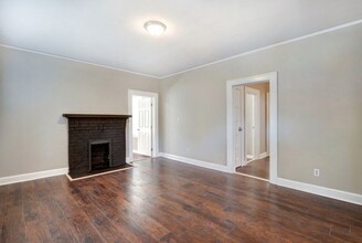 2108 E 42nd St in Savannah, GA - Building Photo - Building Photo