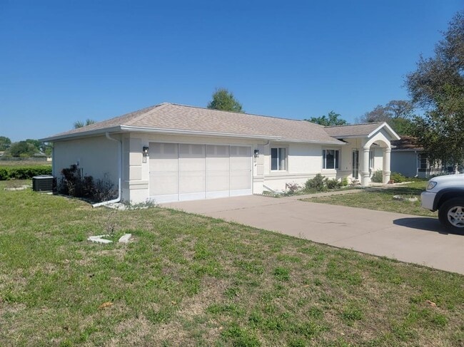 10202 SW 61st Terrace Rd in Ocala, FL - Building Photo - Building Photo