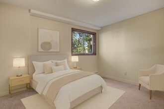 Edgemont Heights in Saskatoon, SK - Building Photo - Building Photo