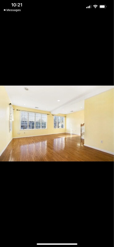308 Avenue A-Unit -2 F in Bayonne, NJ - Building Photo - Building Photo