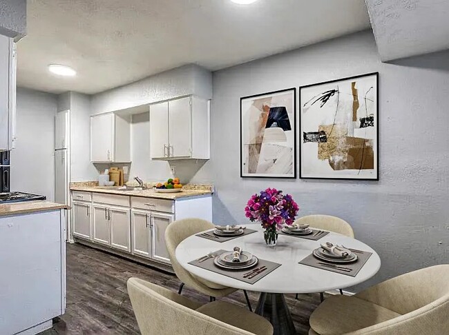 2751 E Ledbetter Dr, Unit Arterra - 2 Bedroom in Dallas, TX - Building Photo - Building Photo