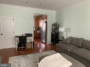 42818 Eggleston Terrace in Chantilly, VA - Building Photo - Building Photo