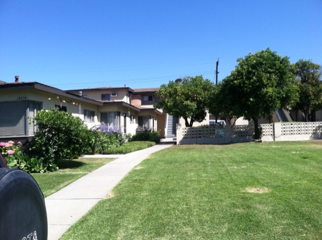 10024 Ben Hur Ave in Whittier, CA - Foto de edificio - Building Photo