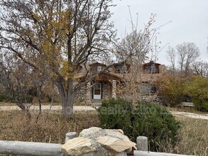 811 Country Ln in Lamoille, NV - Building Photo - Building Photo