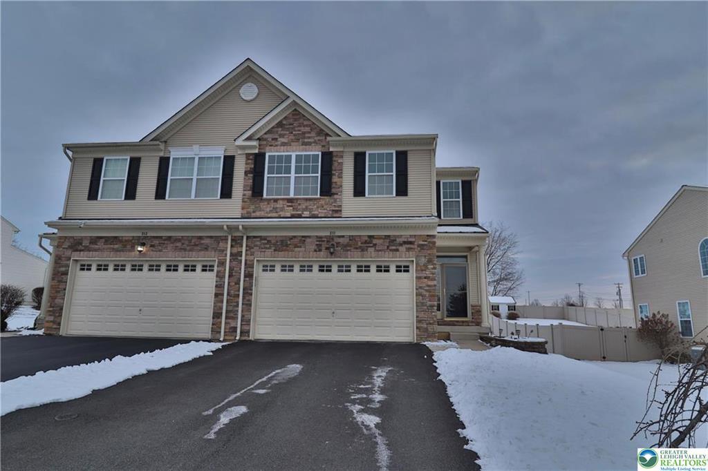 311 McNair Dr in Northampton, PA - Building Photo