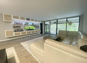 11231 Green Lake Dr in Boynton Beach, FL - Building Photo - Building Photo