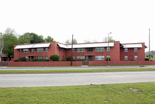 1920 S Cheyenne Ave in Tulsa, OK - Building Photo - Building Photo