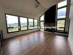 33379 Buffalo Park Rd in Evergreen, CO - Building Photo - Building Photo