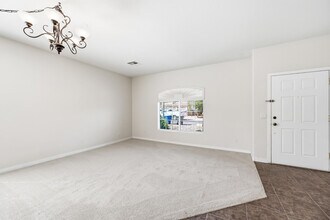 15749 W Ventura St in Surprise, AZ - Building Photo - Building Photo