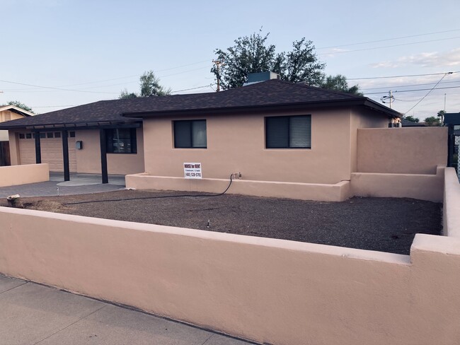 6701 E Wilshire Dr in Scottsdale, AZ - Building Photo - Building Photo