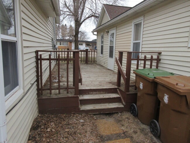 1101 Rogers St, Unit 1101 in Stevens Point, WI - Foto de edificio - Building Photo