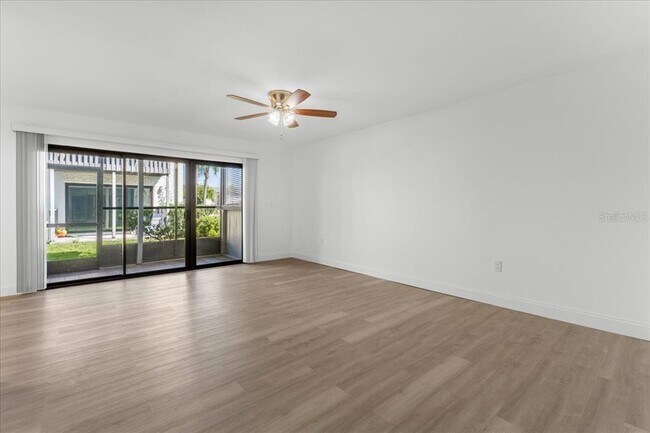 11566 7th Ln N in St. Petersburg, FL - Building Photo - Building Photo