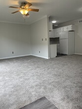 38589 Wellington Dr in Clinton Township, MI - Building Photo - Building Photo