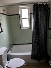 1123 Amsterdam Rd, Unit 1 in Park Hills, KY - Building Photo - Building Photo