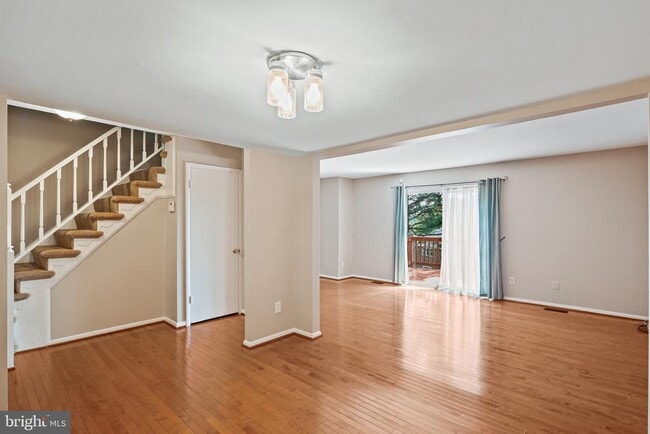 7 Castlehill Ct in Timonium, MD - Building Photo - Building Photo
