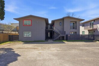 2703 Windswept Cove, Unit 101 in Austin, TX - Foto de edificio - Building Photo