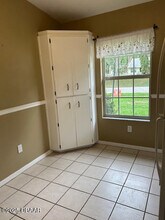 1111 Squirrel Nest Ln in Port Orange, FL - Building Photo - Building Photo