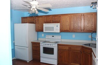 301 Shaw Ct in Falmouth, VA - Building Photo - Building Photo