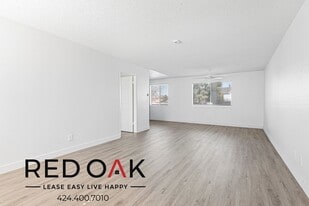 13325 Heacock St in Moreno Valley, CA - Building Photo