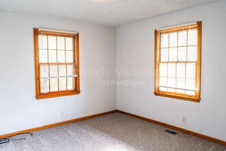 4225 Buffat Mill Rd in Knoxville, TN - Building Photo - Building Photo