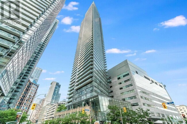 property at 832-832 Bay St.