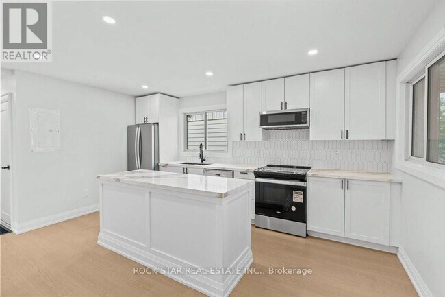 855 Garth St in Hamilton, ON - Building Photo - Building Photo