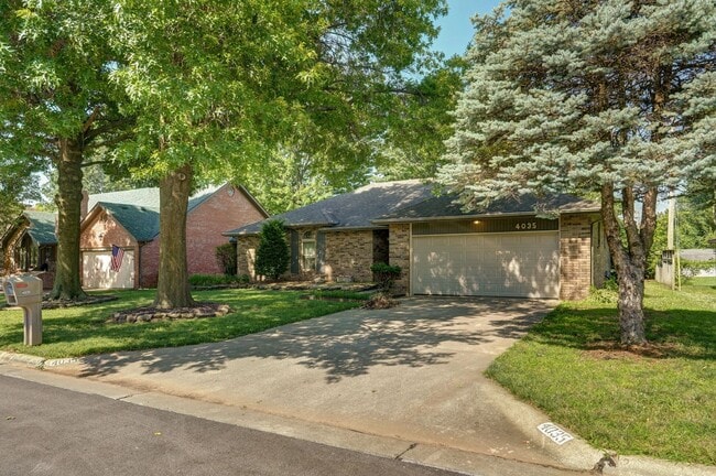 4035 S Parkcrest Ave in Springfield, MO - Building Photo - Building Photo