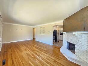 2907 W Boone Ave in Spokane, WA - Building Photo - Building Photo