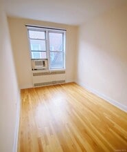 104-20 68th Dr in Queens, NY - Building Photo - Building Photo