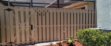 1123 Breezy Way in Sebastian, FL - Building Photo - Building Photo