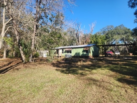 1726 Harper Rd in Pierson, FL - Building Photo