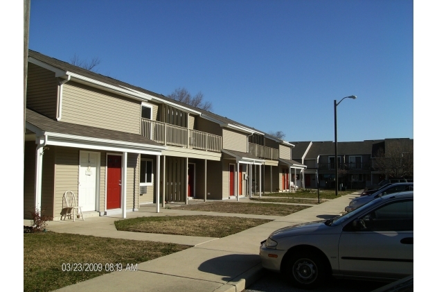 Monroe Towne Apartments in Williamstown, NJ - Building Photo