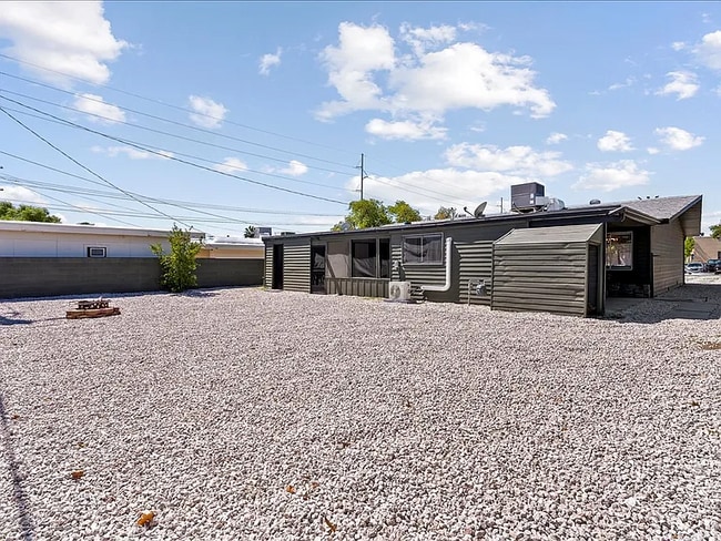 1209 Avenue G in Boulder City, NV - Building Photo - Building Photo