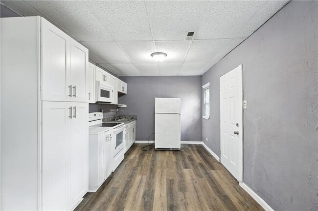 1527 Langston Ave SW in Atlanta, GA - Building Photo - Building Photo