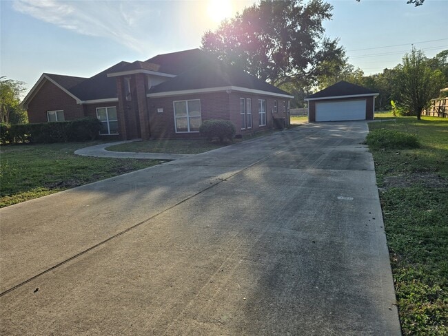 11207 Iberia Dr in Houston, TX - Building Photo - Building Photo