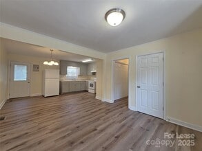 304 Crescent St in Rockwell, NC - Building Photo - Building Photo