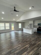 20 Edward Dr in Ward, AR - Building Photo - Building Photo