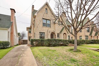 5924 La Vista Dr in Dallas, TX - Building Photo - Building Photo