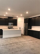 219 Polaris Ridge Ave in Henderson, NV - Building Photo - Building Photo