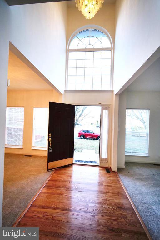 20203 Hopi Dr in Ashburn, VA - Building Photo - Building Photo