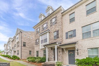 2252 Talmai Dr in Snellville, GA - Building Photo - Building Photo