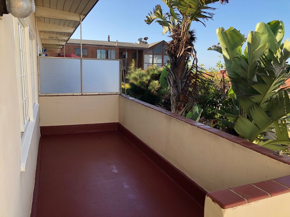 3802 The Strand, Unit 3 in Manhattan Beach, CA - Foto de edificio