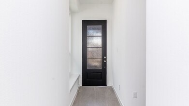 2206 Diagonal Ln in Houston, TX - Building Photo - Building Photo