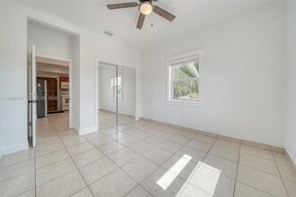 2205 SW 13th St, Unit B in Miami, FL - Building Photo - Building Photo