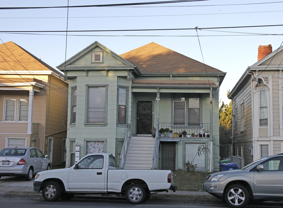 2117 Lincoln Ave in Alameda, CA - Building Photo