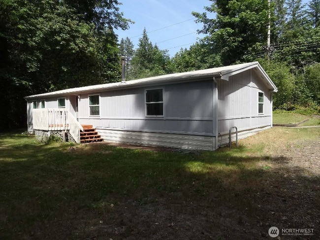 property at 5530 Central Valley Rd NE