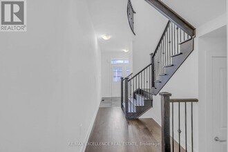 40 Ferguson St in Erin, ON - Building Photo - Building Photo