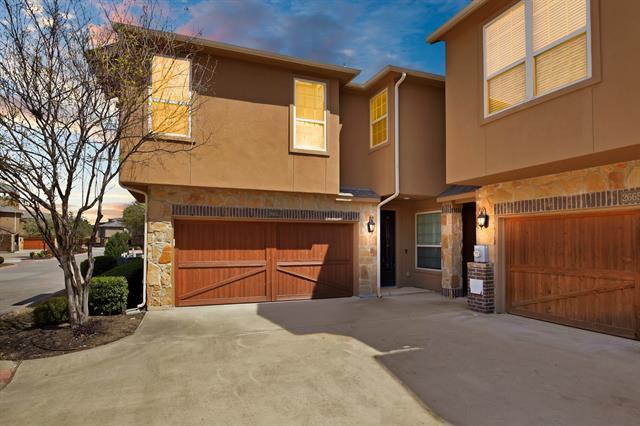 2665 Villa Di Lago Dr in Grand Prairie, TX - Building Photo - Building Photo