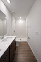 17260 English Chestnut Way in Land O Lakes, FL - Foto de edificio - Building Photo