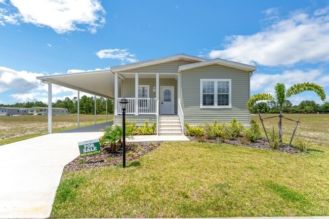 property at 3104 Walden Shores Blvd